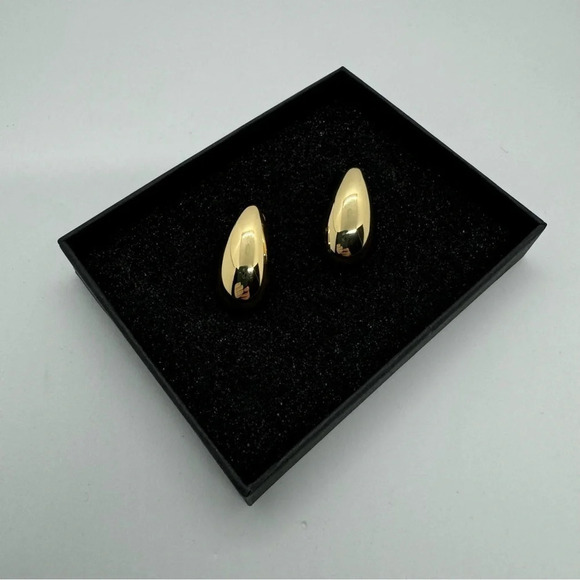 14K Gold Plated Chunky Waterdrop Earrings - Picture 8 of 8